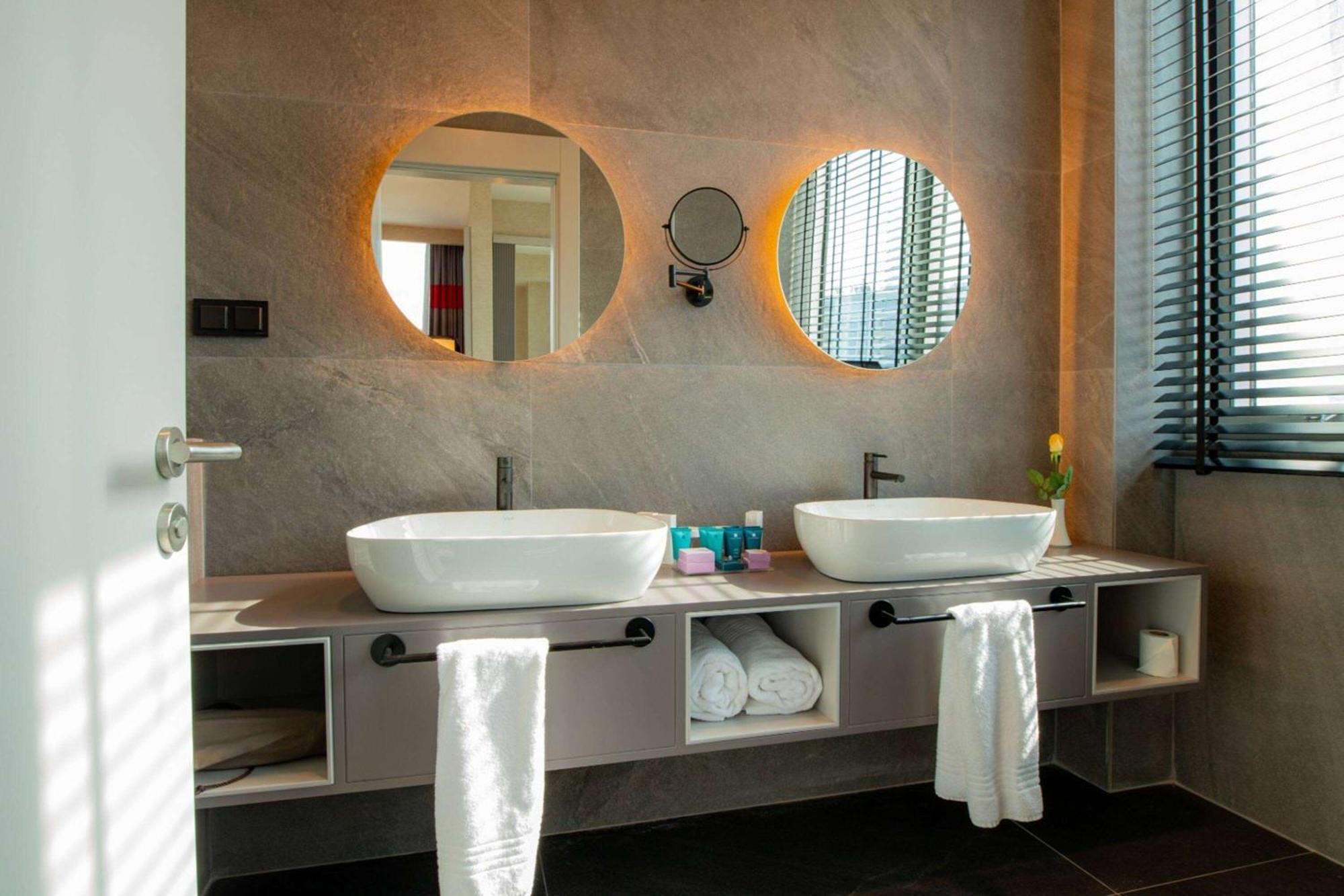 מלון Ramada By Wyndham דייארבקיר מראה חיצוני תמונה